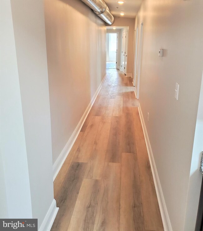 809 E Baltimore St unit 3A, Baltimore, MD 21202 - photo 6