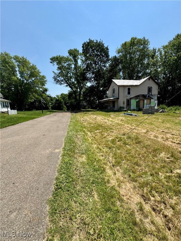 3200 2nd St, Trinway, OH 43842 - photo 6