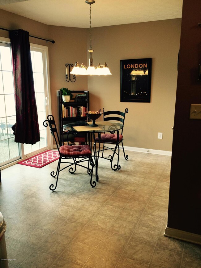 6705 Arbor Creek Dr unit 15, Louisville, KY 40228 - photo 6