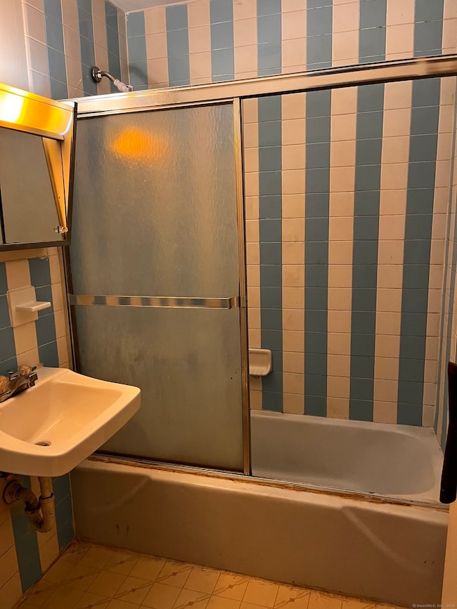 The Webster Condominium unit B5, Hartford, CT 06105 - photo 3