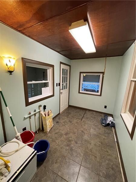 483 Coolspring St, Uniontown, PA 15401 - photo 6