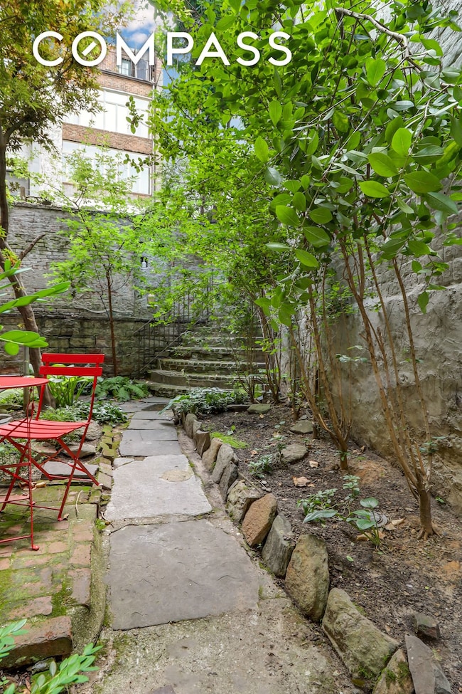 118 Perry St unit J 39, New York, NY 10014 - photo 7