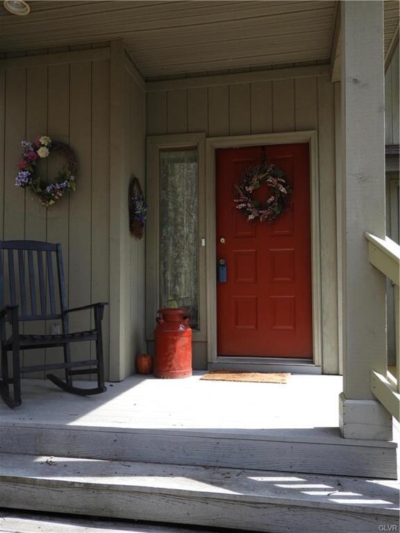 1130 Manor Hill Rd, Pocono Pines, PA 18350 - photo 4