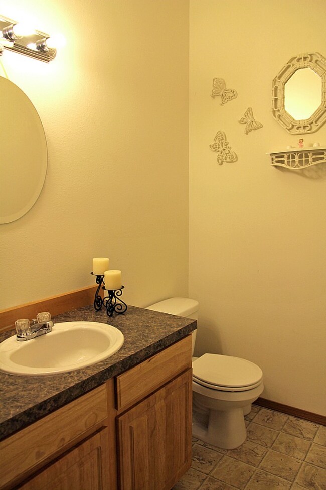 13123 Admiralty Way unit A & B, Everett, WA 98204 - photo 7