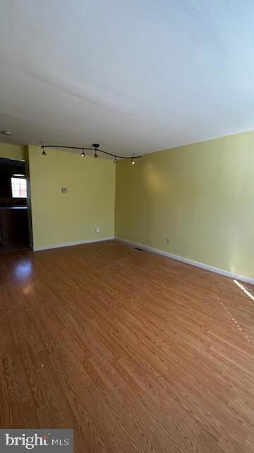 16932 Toms River Loop, Dumfries, VA 22026 - photo 6