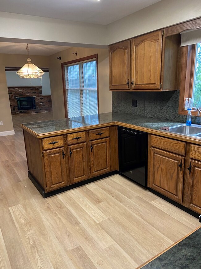 Large eat in kitchen