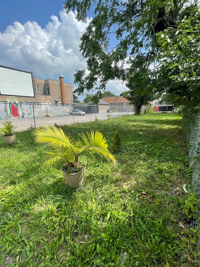 2711 W 59th St, Chicago, IL 60629 - photo 3