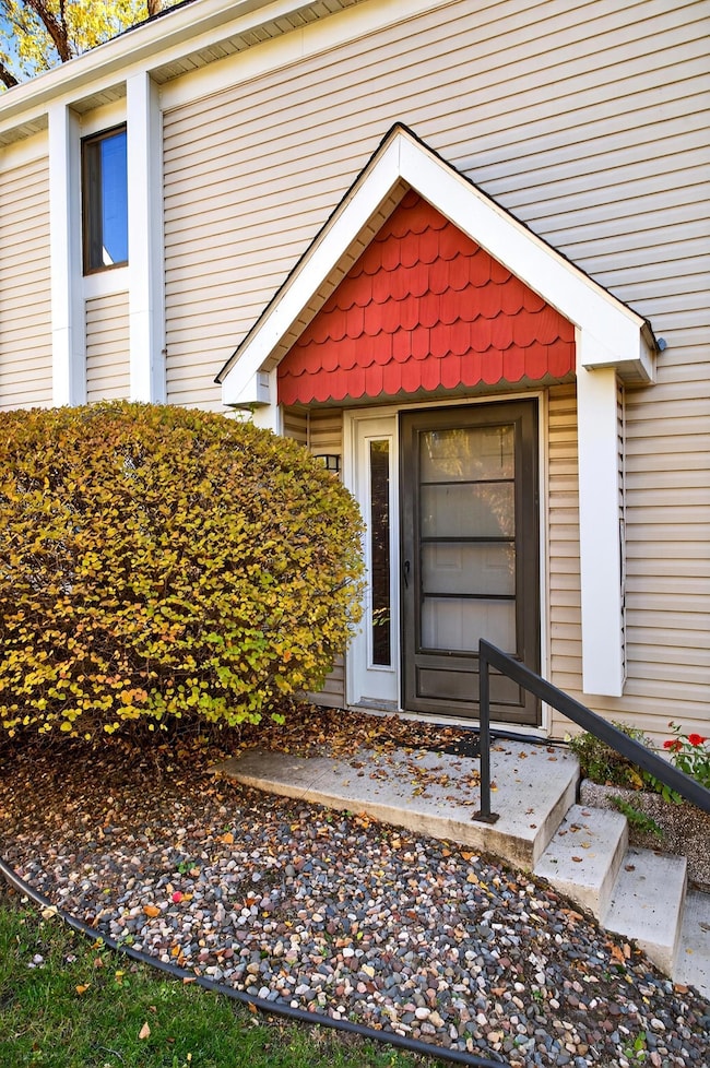 5124 41st Ave S, Minneapolis, MN 55417 - photo 2