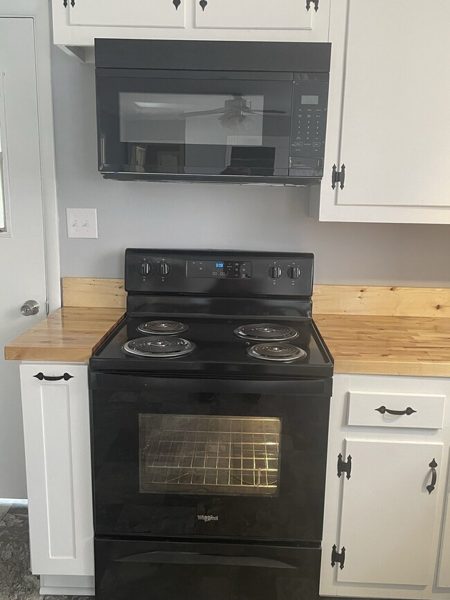 2000 Westwood Dr, Columbia, TN 38401 - photo 7