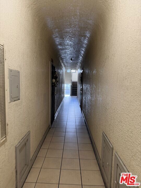 1628 W 45th St, Los Angeles, CA 90062 - photo 4