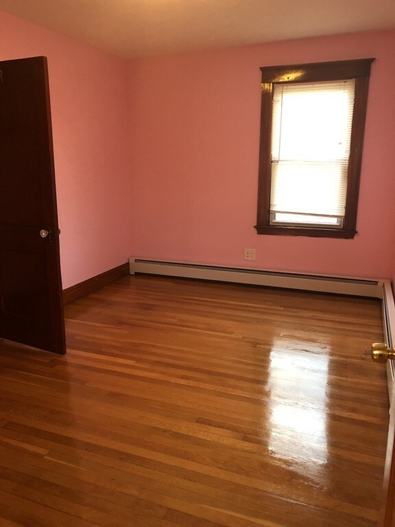 76 Safford St unit 1, Quincy, MA 02170 - photo 4