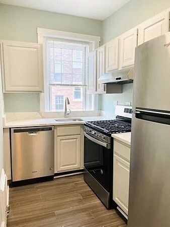 1177 Commonwealth Ave unit 8, Allston, MA 02134 - photo 3