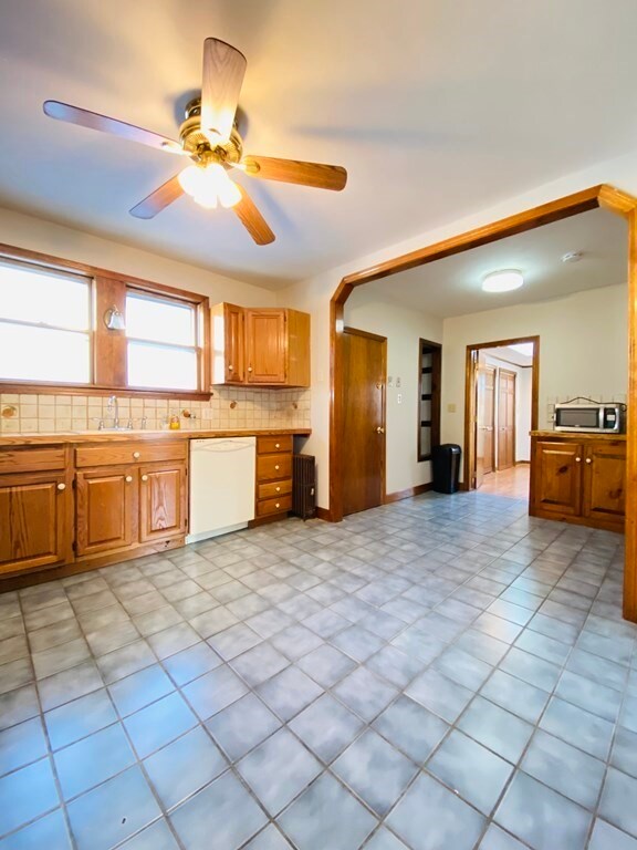 13-15 Durso Ave unit 2, Malden, MA 02148 - photo 2