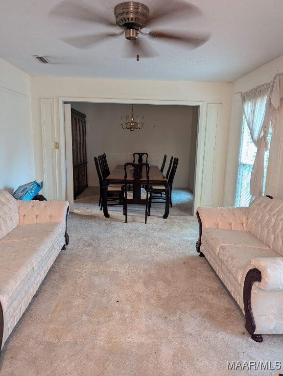 Front Livingroom/Dining Area