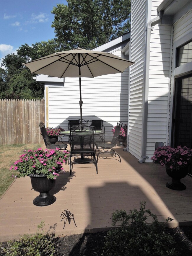 33 Old Orchard