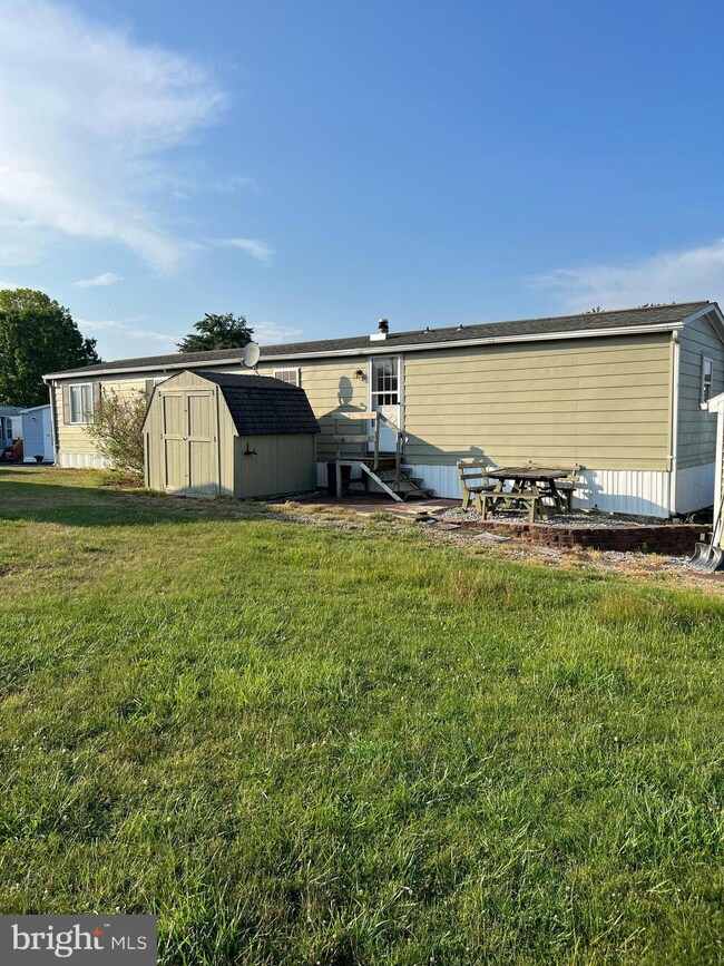 49 Penn Court Dr, Mount Joy, PA 17552 - photo 4