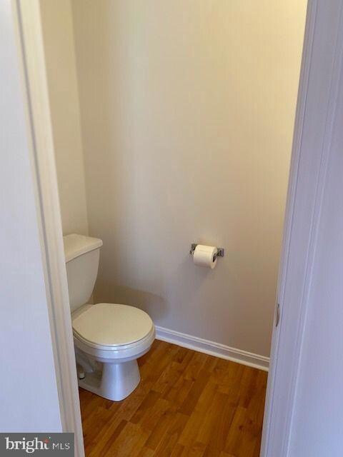 525 Mcmanus Way, Towson, MD 21286 - photo 3