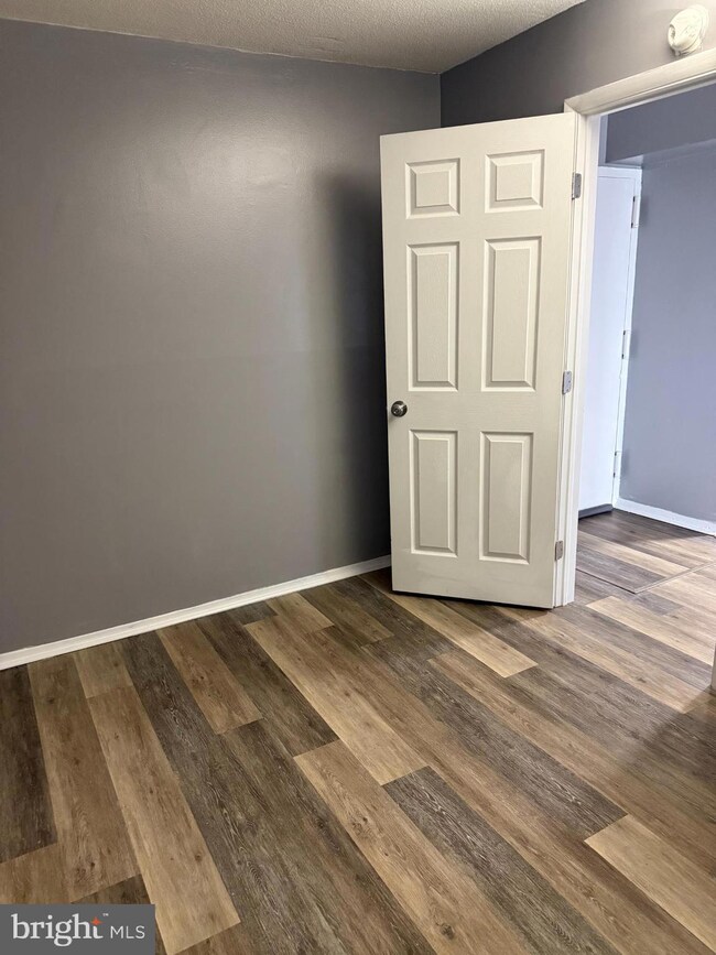 Presidential Towers unit 1615, Adelphi, MD 20783 - photo 4