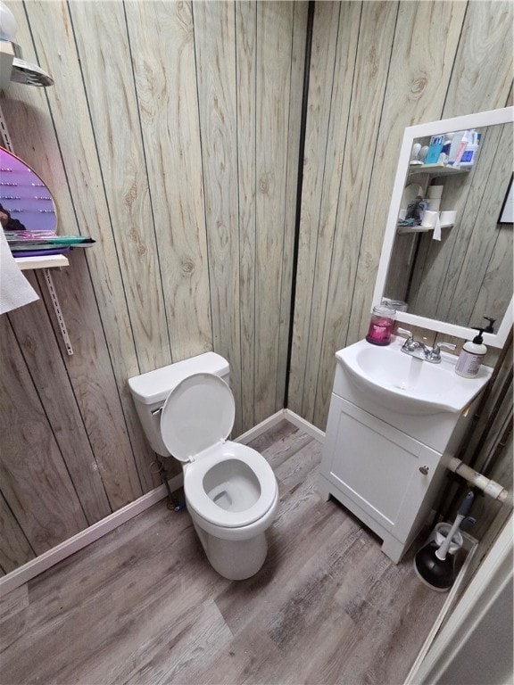 2 Gansett Ave, Cranston, RI 02920 - photo 3