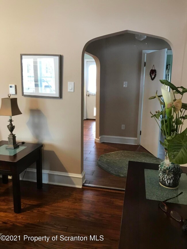 3614 Winfield Ave unit L18, Moosic, PA 18507 - photo 2