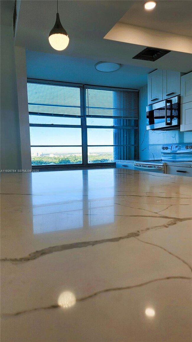 Plaza Del Prado Condominium unit 1705, Aventura, FL 33160 - photo 4