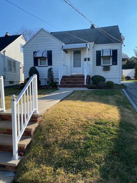 776 Chase Ave, Lyndhurst, NJ 07071 - photo 2