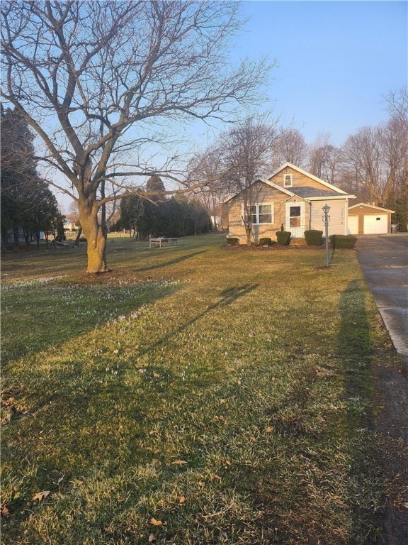 2709 Caughey Rd, Erie, PA 16506 - photo 2