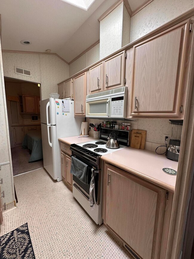 5-Kitchen