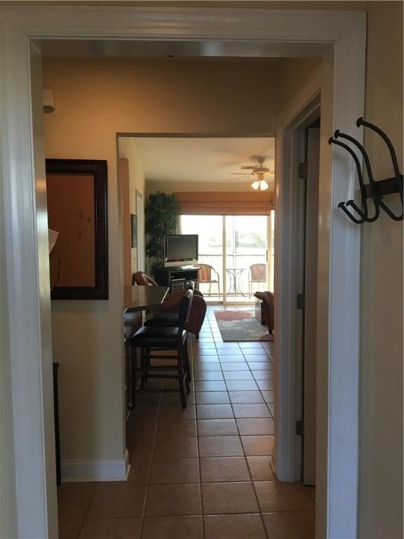 Entry Foyer