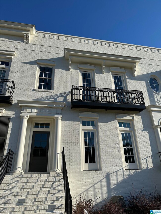 512 Preserve Pkwy, Hoover, AL 35226 - photo 2