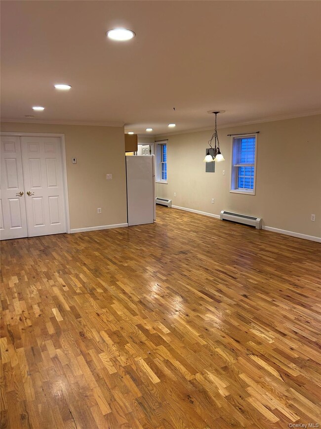 106 Newport Bridge Rd unit 3, Warwick, NY 10990 - photo 4