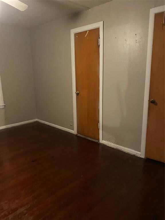 910 Log Cabin Rd, Ennis, TX 75119 - photo 6