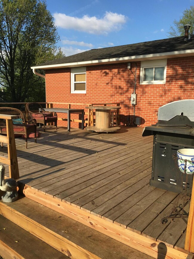 59 SE Lakeview Dr, Thornville, OH 43076 - photo 3