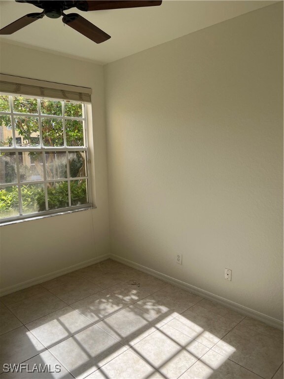 4690 Saint Croix Ln unit 418, Naples, FL 34109 - photo 2