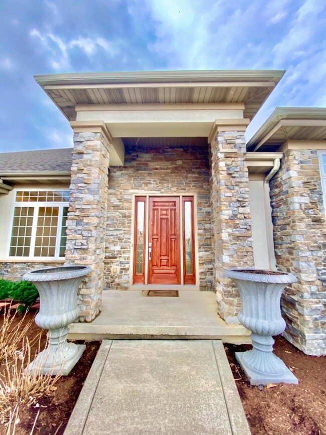 803 Pingel Place, Crown Point, IN 46307 - photo 3