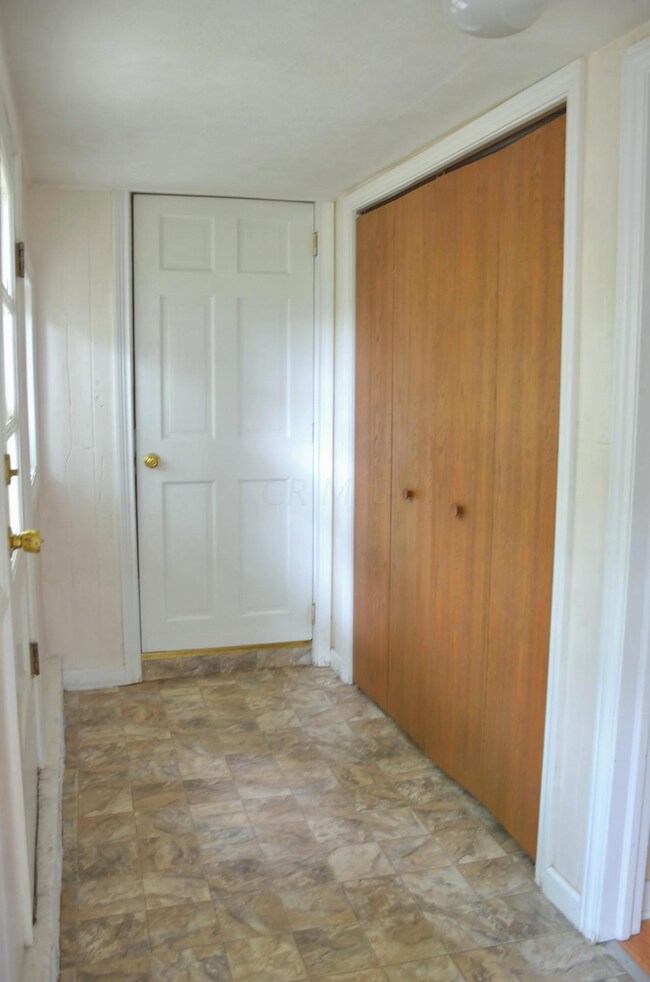 519 Buckeye St, Marysville, OH 43040 - photo 6