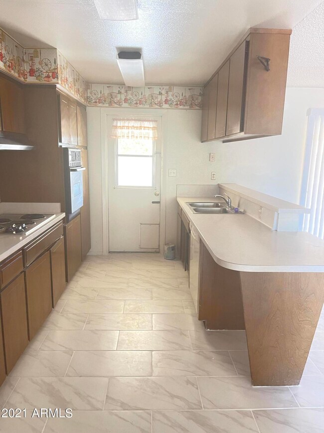 1941 E Del Rio Dr, Tempe, AZ 85282 - photo 6