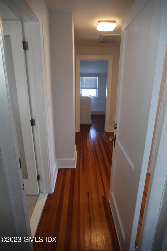 62 Valley Rd unit 2, Cos Cob, CT 06807 - photo 5