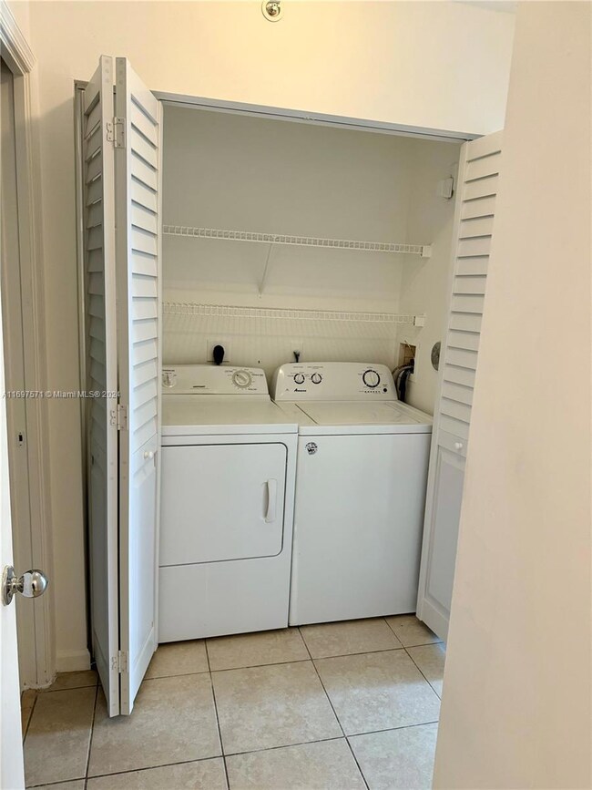 2011 Renaissance Blvd unit 103, Miramar, FL 33025 - photo 4