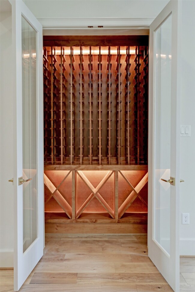 1505 Ronson Rd, Houston, TX 77055 - photo 4