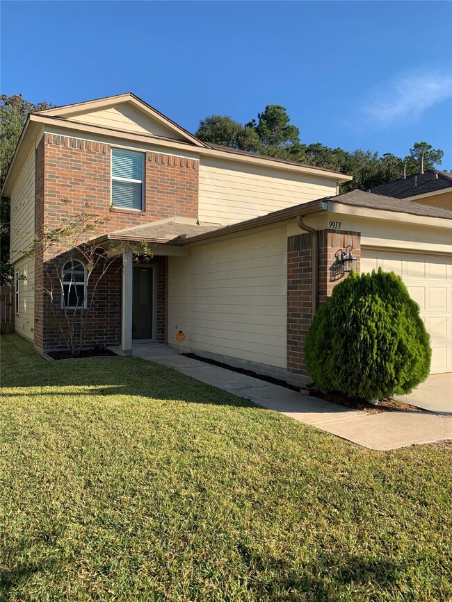 9913 Kingfisher Dr, Conroe, TX 77385 - photo 2