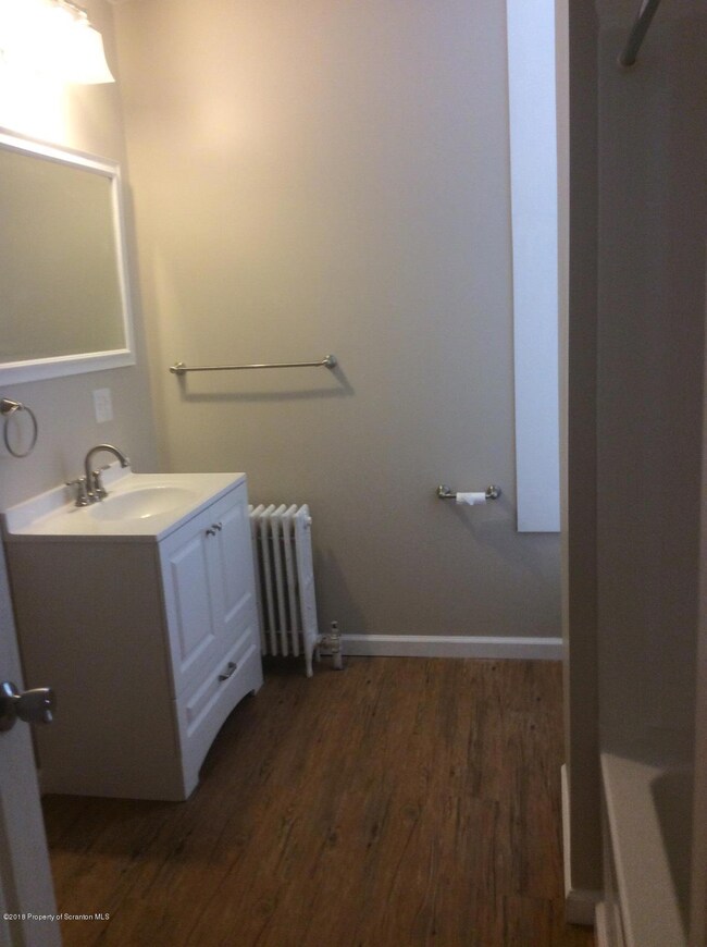 622 N Main - Unit 3 St, Scranton, PA 18504 - photo 3