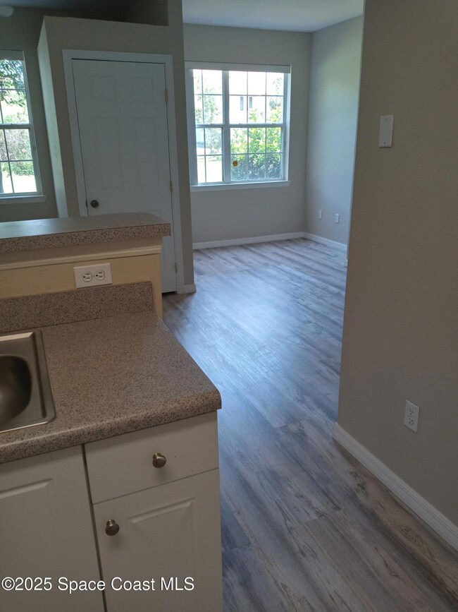 1777 Sophias Dr unit 106, Melbourne, FL 32940 - photo 3