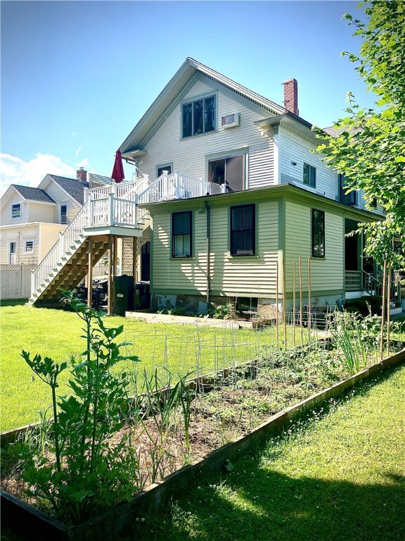 85 Child St unit 1st rear, Warren, RI 02885 - photo 7