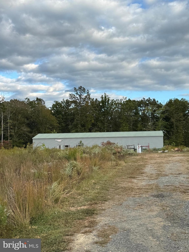 284 Boulder Springs Ln, Louisa, VA 23093 - photo 4