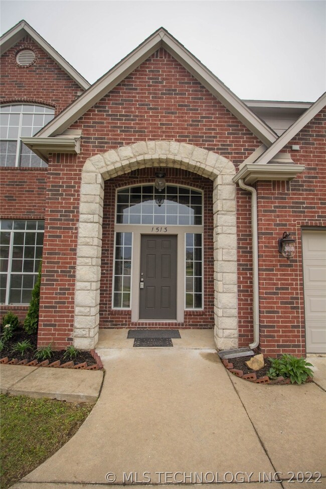 1513 N 19th Place, Broken Arrow, OK 74012 - photo 3