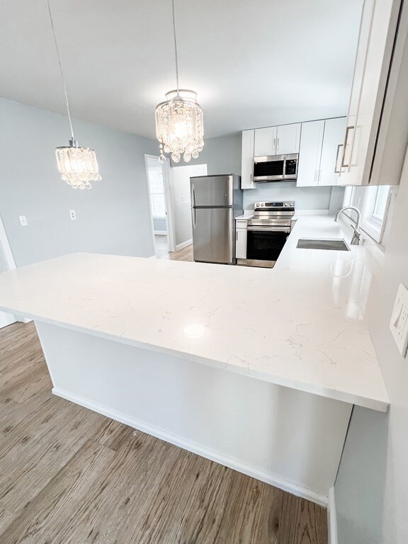 1611 N Shore Rd unit 3, Revere, MA 02151 - photo 5