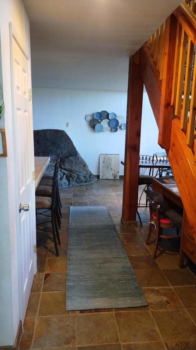 5-Cabin from entry straight