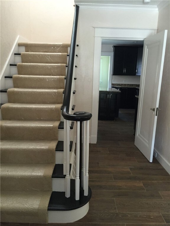 5813 Nicholson St, Pittsburgh, PA 15217 - photo 3