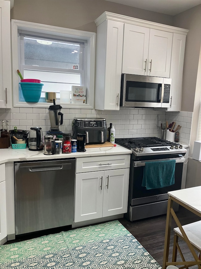 124 W 27th St unit 2, Bayonne, NJ 07002 - photo 3